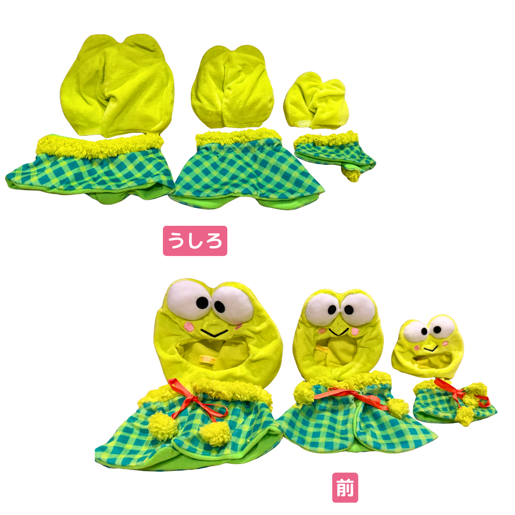 けろっぴの頭部分は後ろのマジックテープで調整できます。<br>ケープはふわふわのポンポンのついたリボンで調整可能です🎀